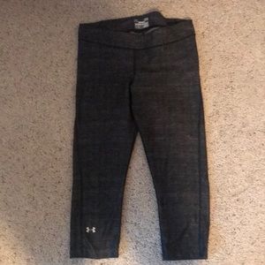 Under Armour capris